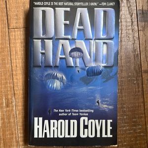 Dead Hand by Harold Coyle paperback 2001, military fiction thriller